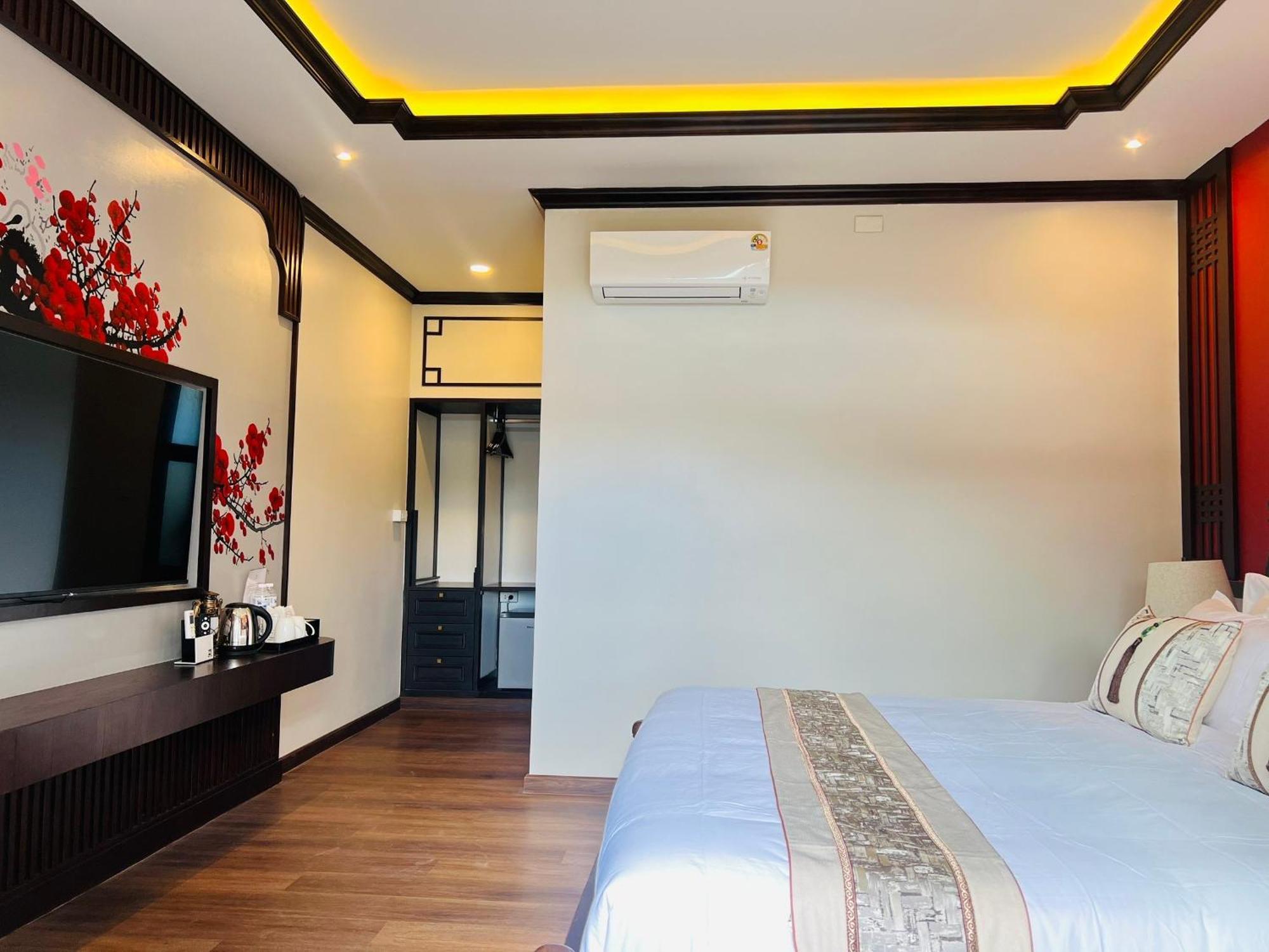 Longlai Kezhan Ban Rak Thai Buitenkant foto