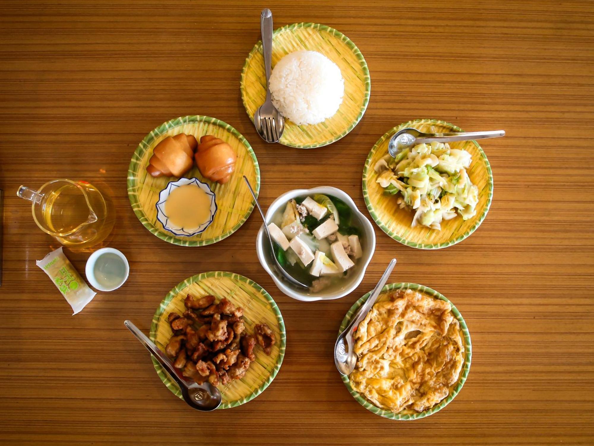 Longlai Kezhan Ban Rak Thai Buitenkant foto